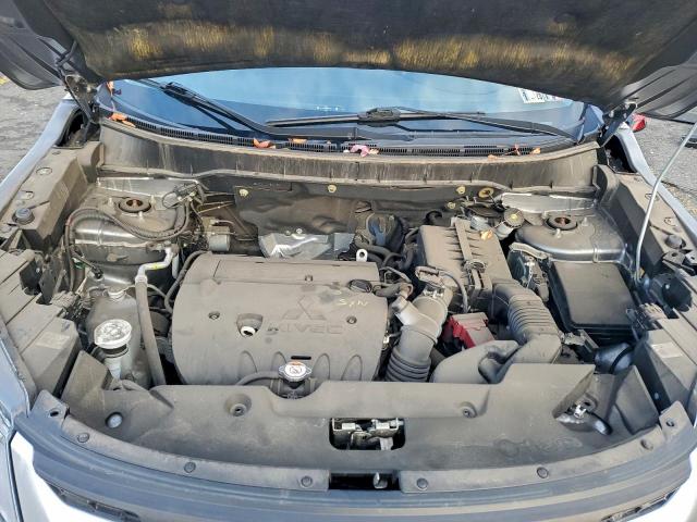 Mitsubishi Outlander Es Image 8