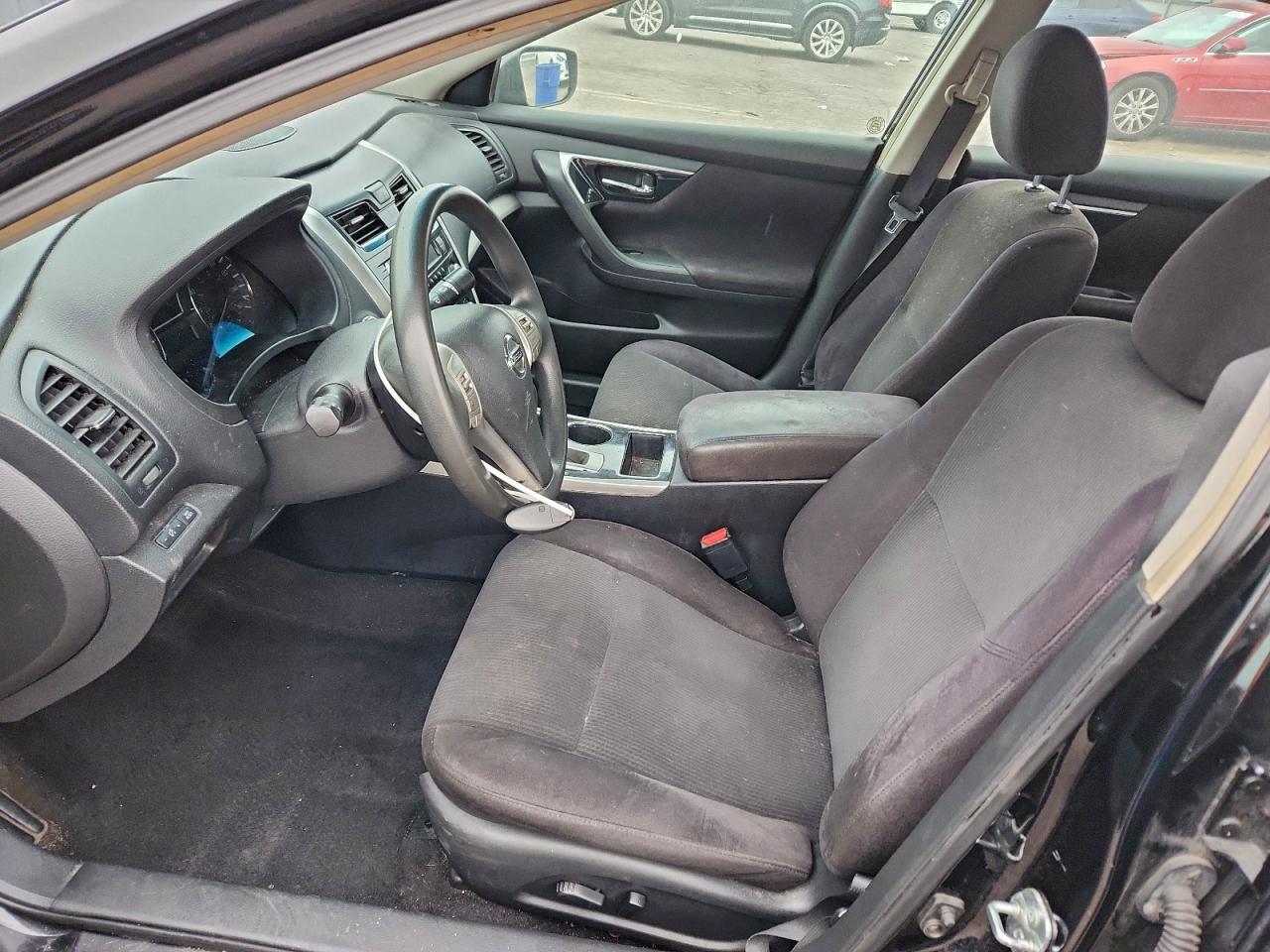 Nissan Altima 2.5 Image 7