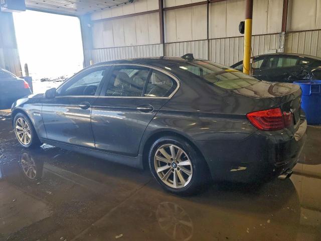 BMW 5 Series Xi Image 3