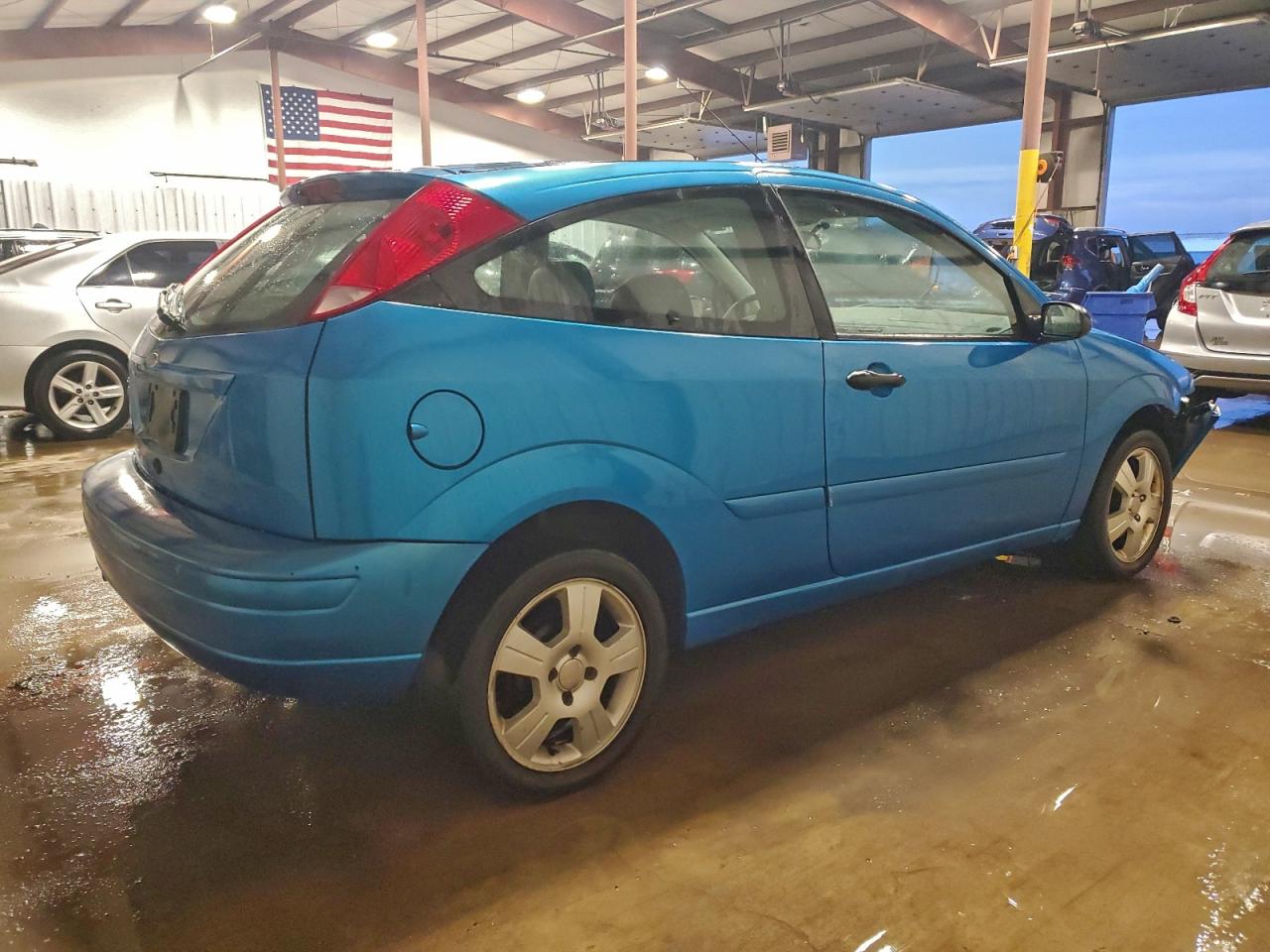 Ford Focus Zx3 Image 6