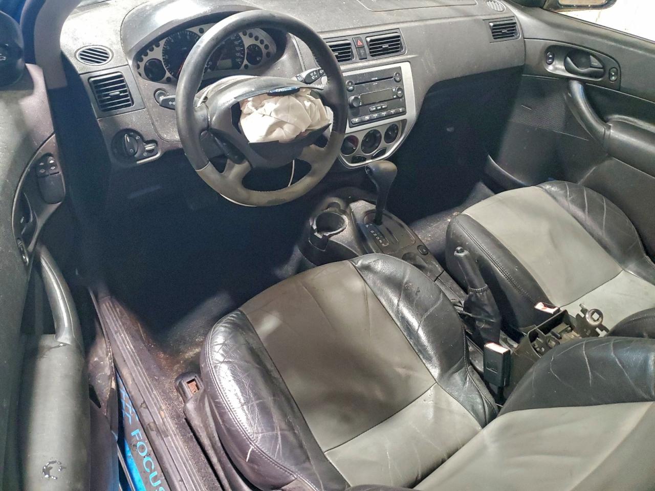 Ford Focus Zx3 Image 7