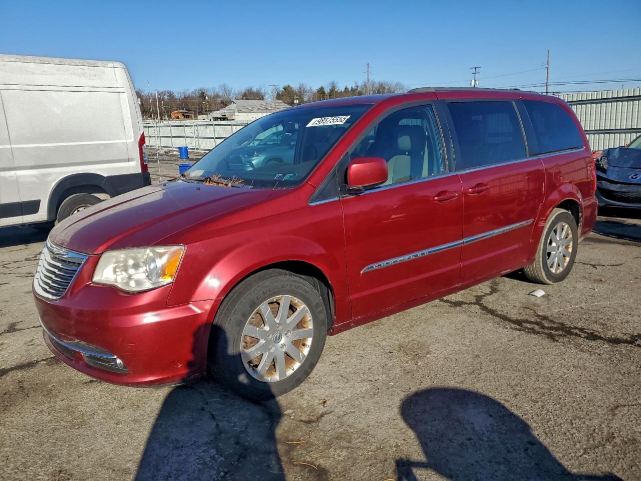 Chrysler Minivan Touring Image 1