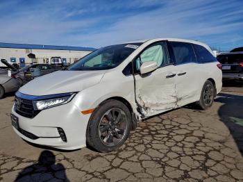  Salvage Honda Odyssey