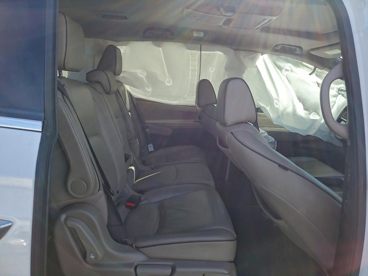 Honda Odyssey Elite Image 8