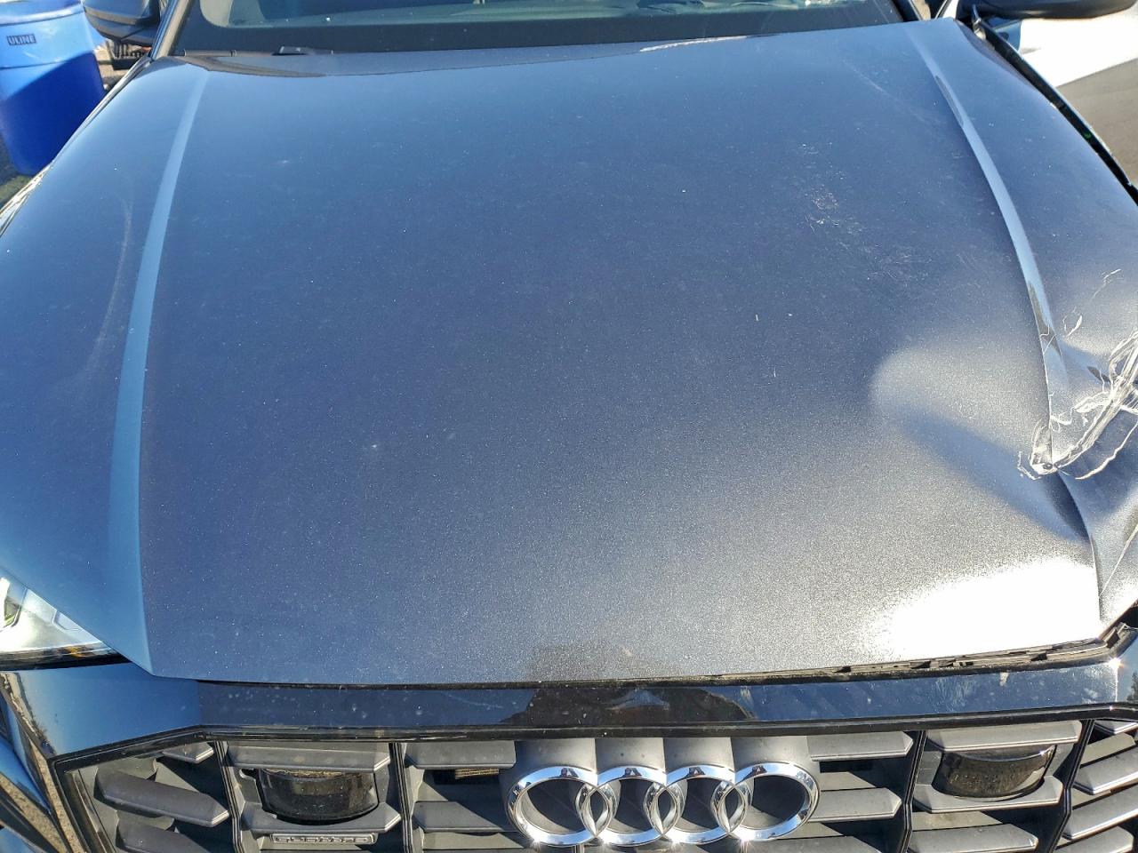 Audi Q8 Prestige S-line Image 11