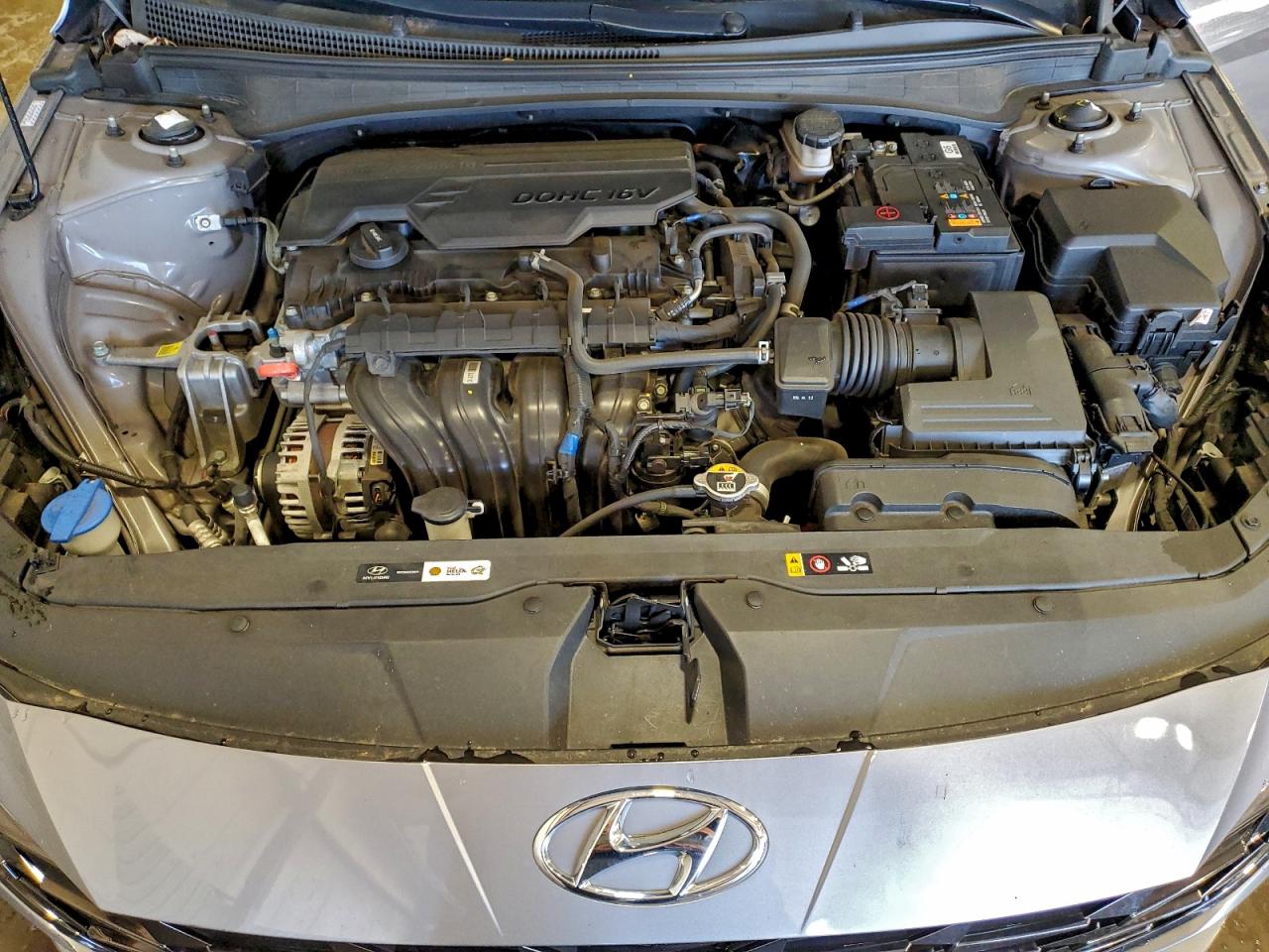 Hyundai ELANTRA Sel Image 11