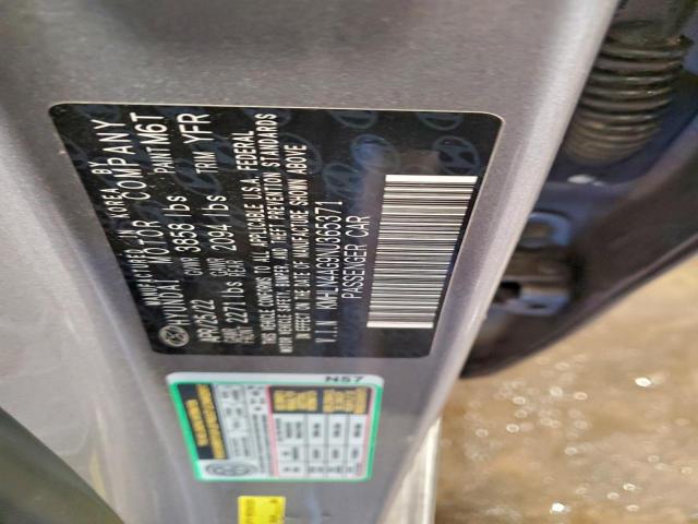 Hyundai ELANTRA Sel Image 3