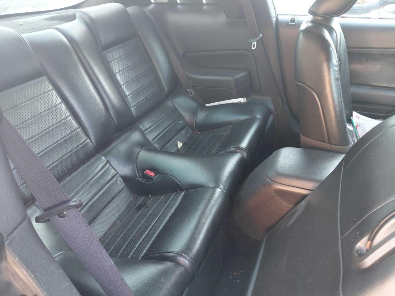 Ford Mustang Gt Image 9