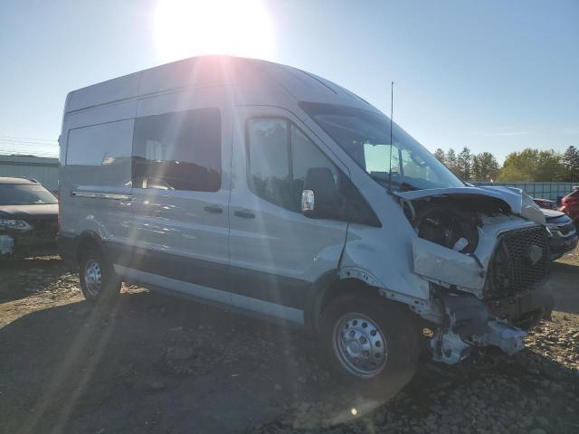 Ford Transit T-350 Image 14