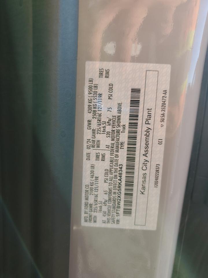 Ford Transit T-350 Image 12