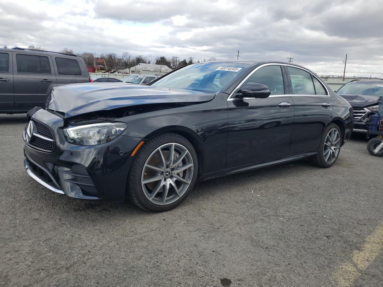 Mercedes-Benz E-Class 450 4matic Image 1