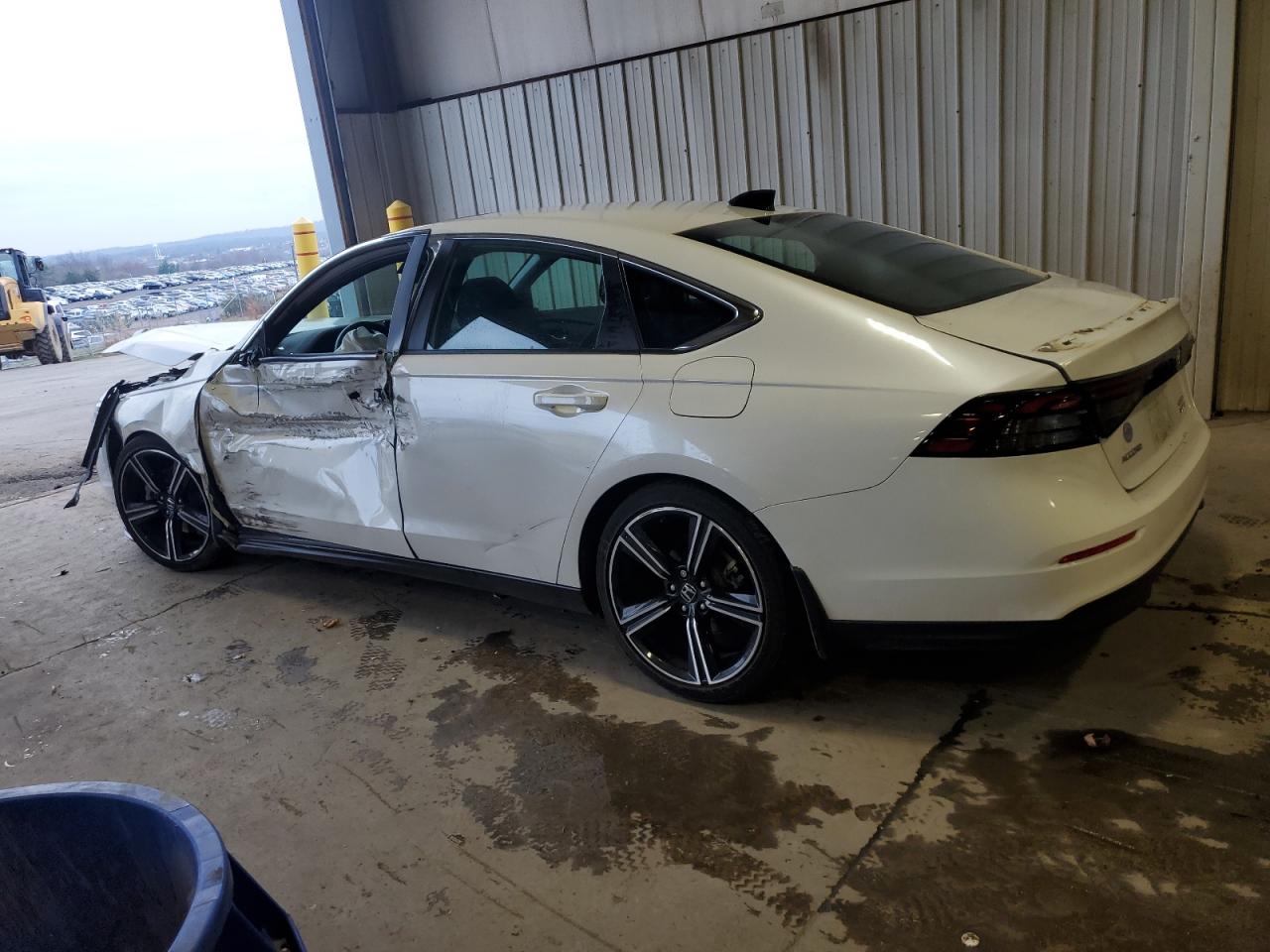 Honda Accord Hybrid Sport Image 3