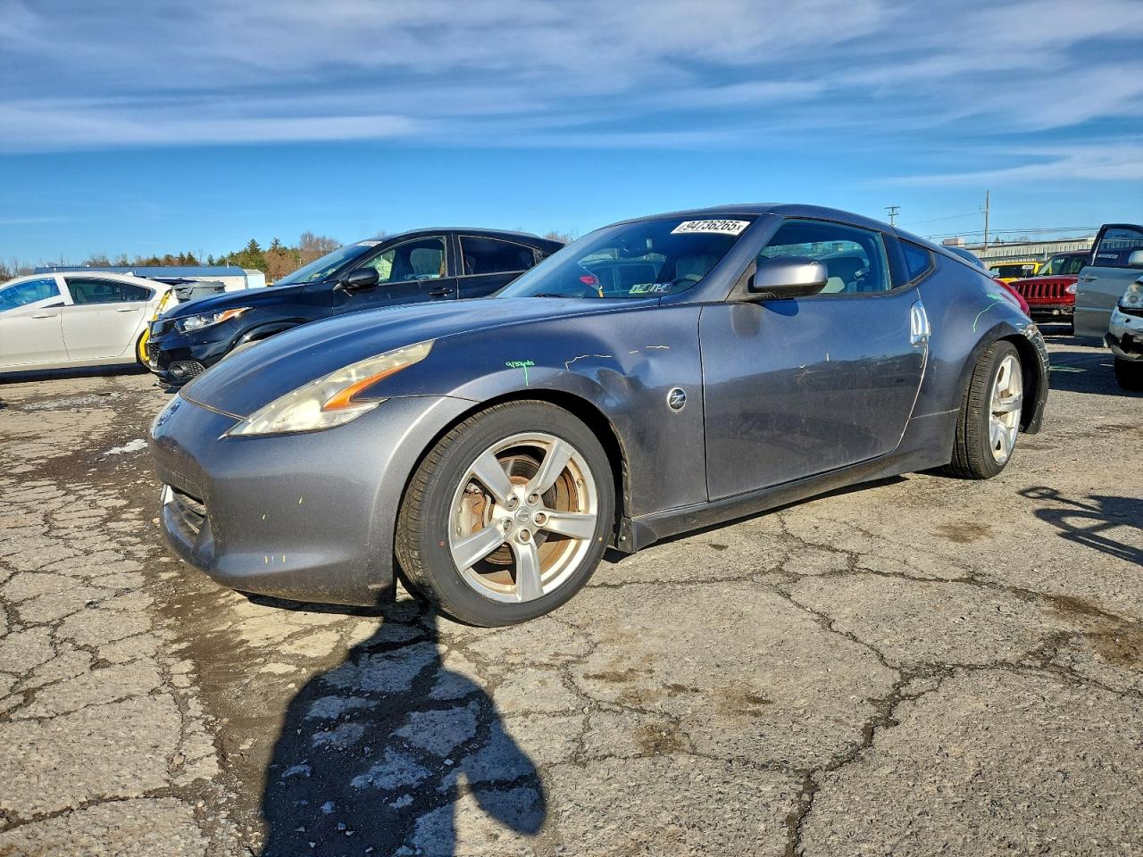 Nissan 370Z Base Image 1