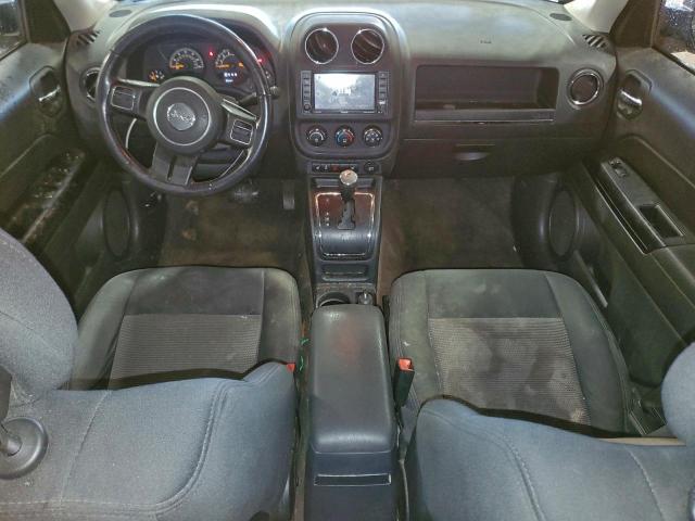 Jeep Patriot Latitude Image 6