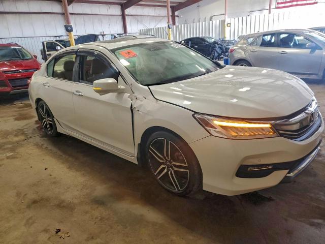 Honda Accord Touring Image 10