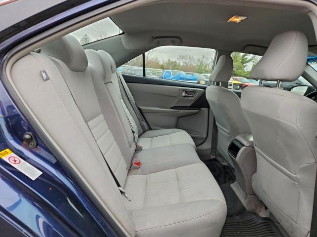 Toyota Camry Hybrid Image 11