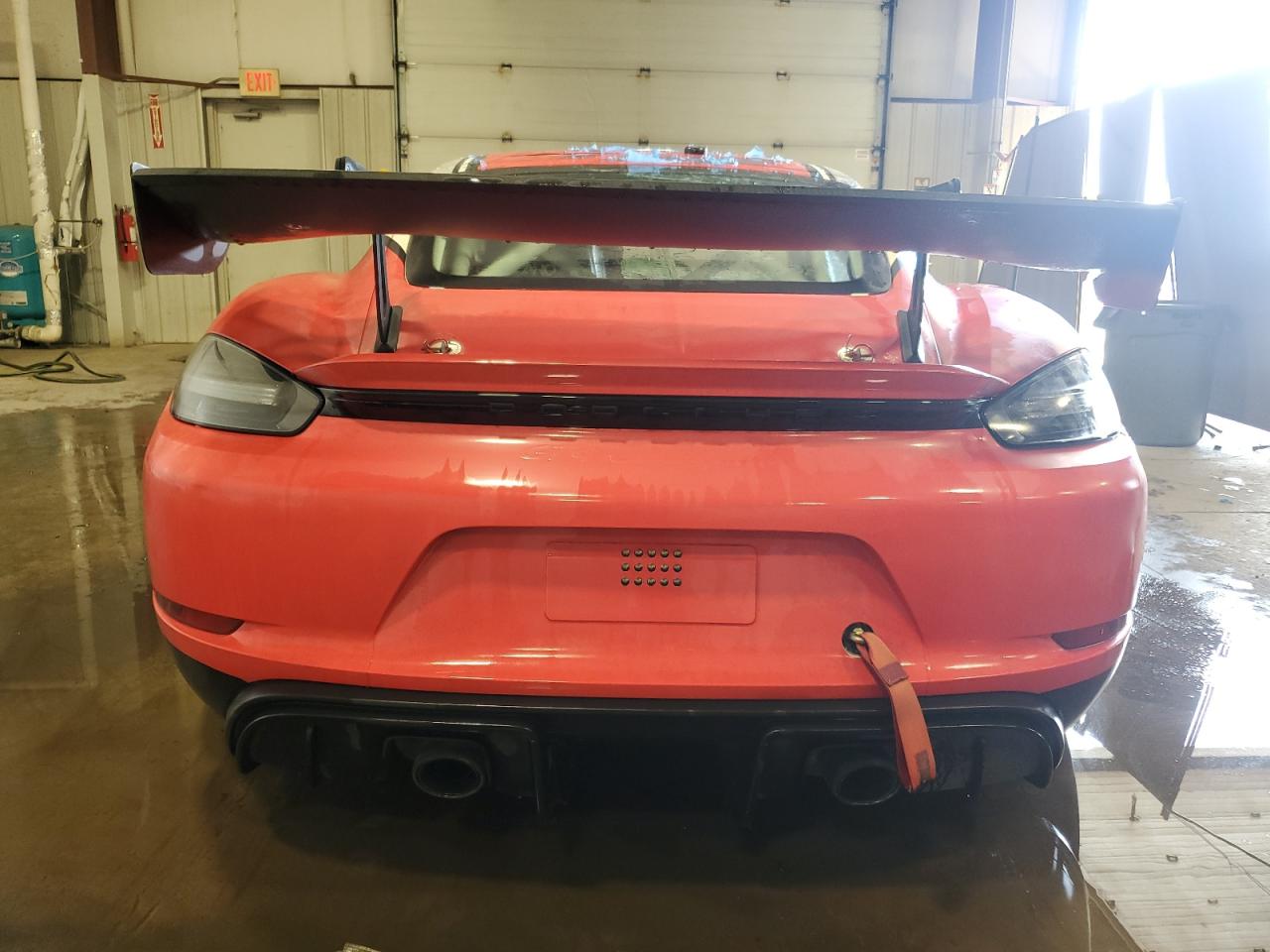 Porsche Cayman Image 5