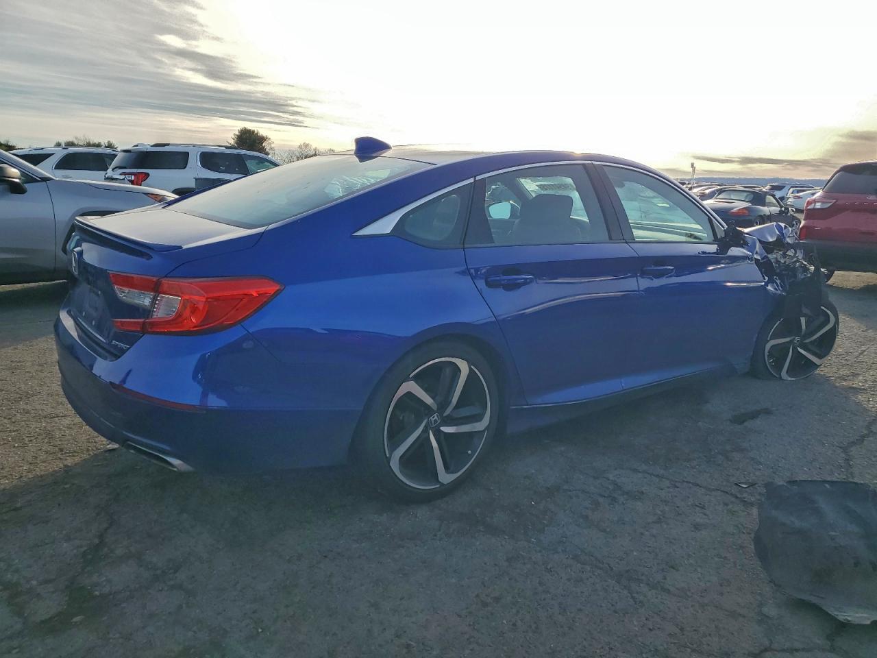 Honda Accord Sport Image 2