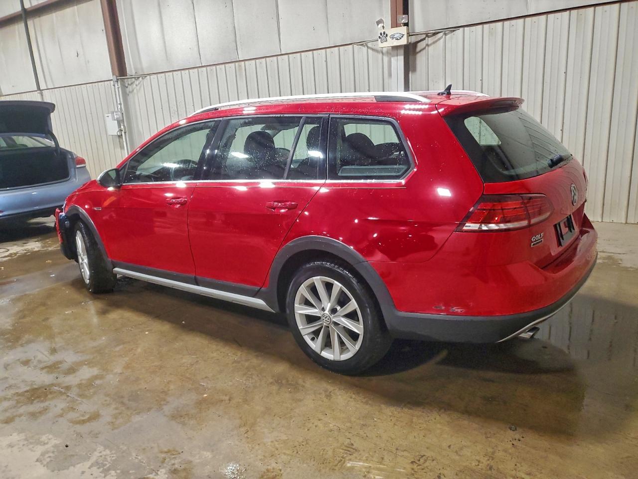 Volkswagen Golf S Image 2