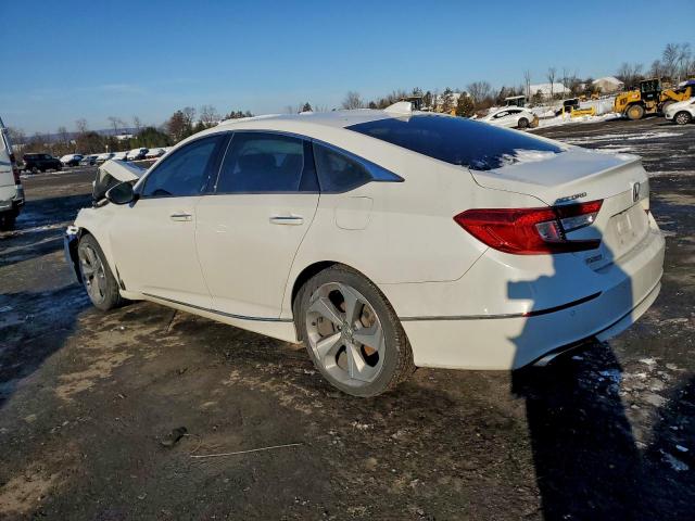 Honda Accord Touring Image 11