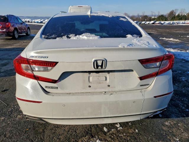 Honda Accord Touring Image 10