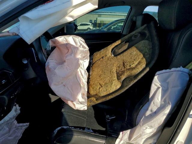 Honda Accord Touring Image 9