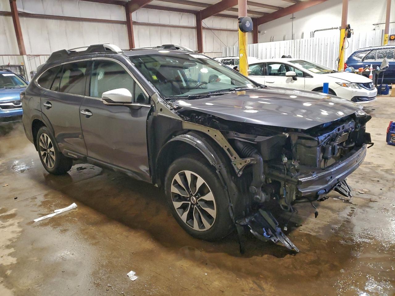 Subaru Outback Touring Image 5