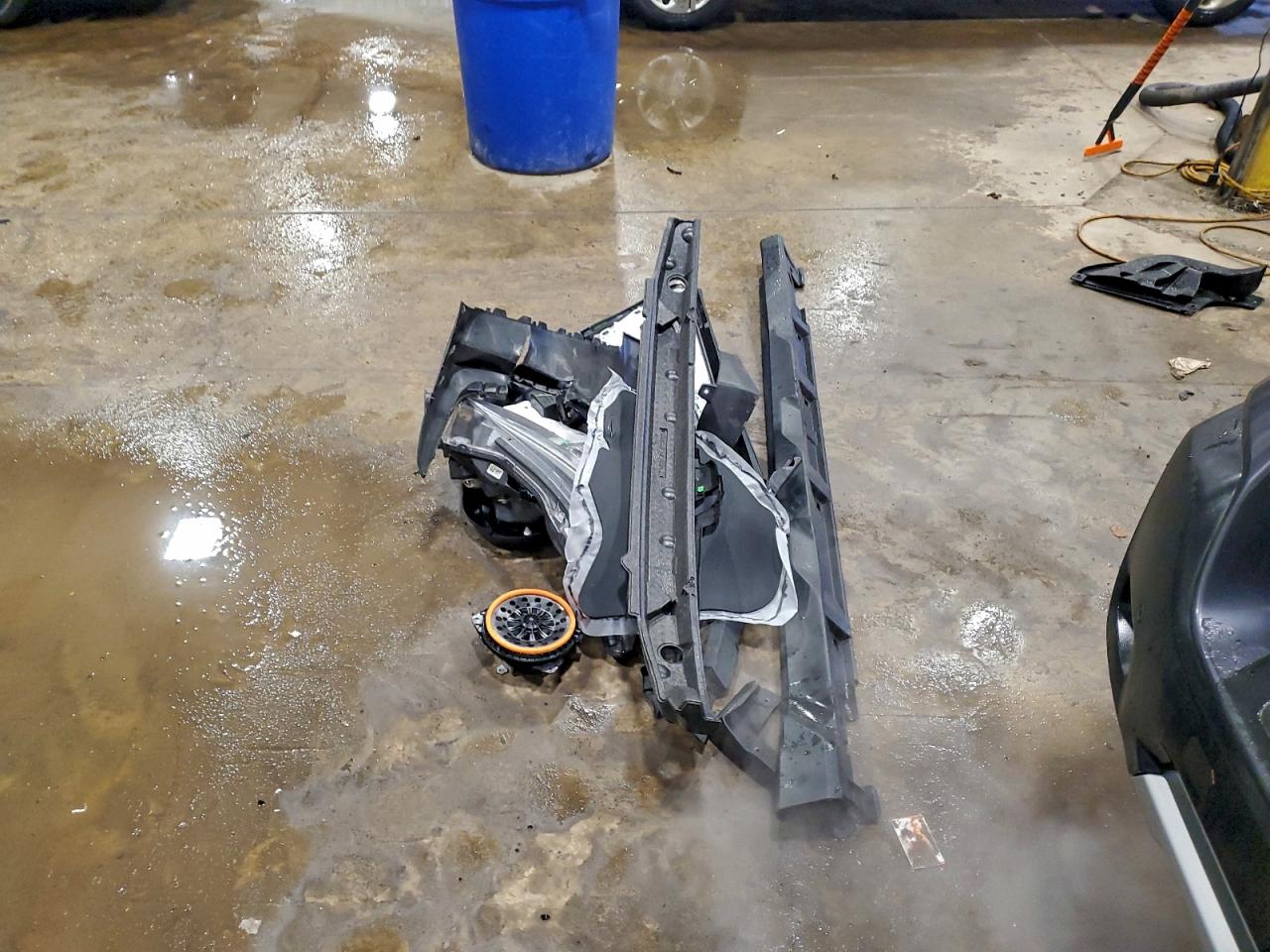 Subaru Outback Touring Image 7