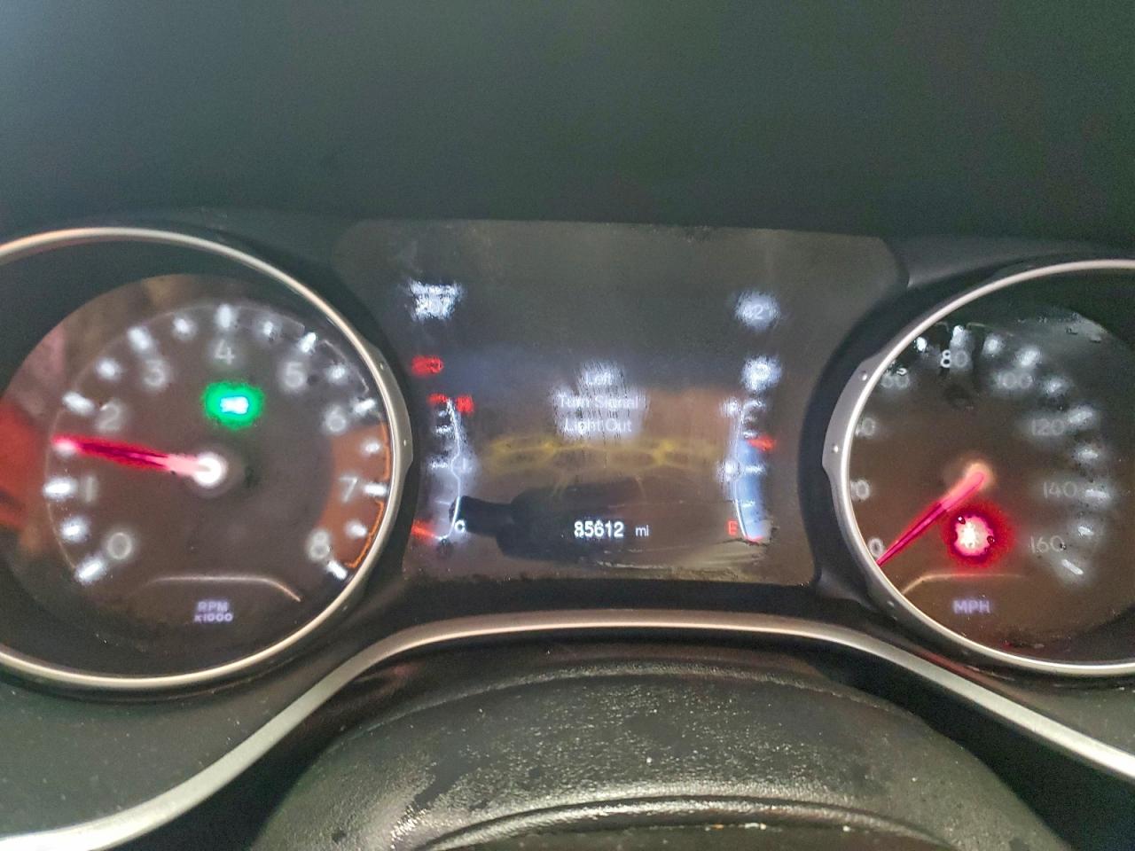 Jeep Compass Latitude Image 9