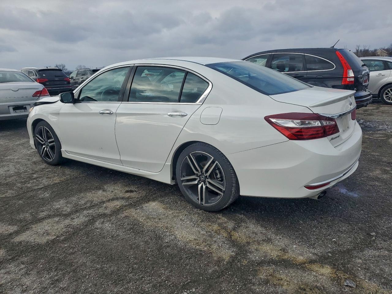 Honda Accord Sport Special Edition Image 2