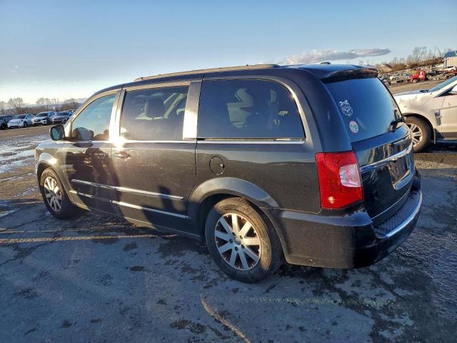 Chrysler Minivan Touring Image 9