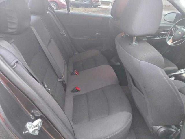 Chevrolet Cruze Lt Image 9