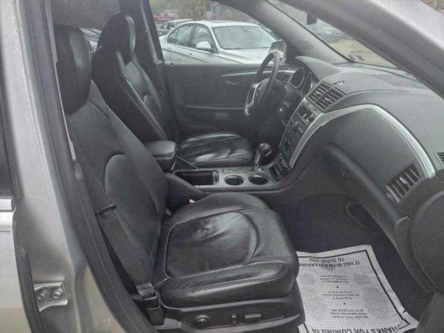 Chevrolet Traverse Lt Image 5