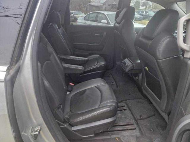 Chevrolet Traverse Lt Image 3