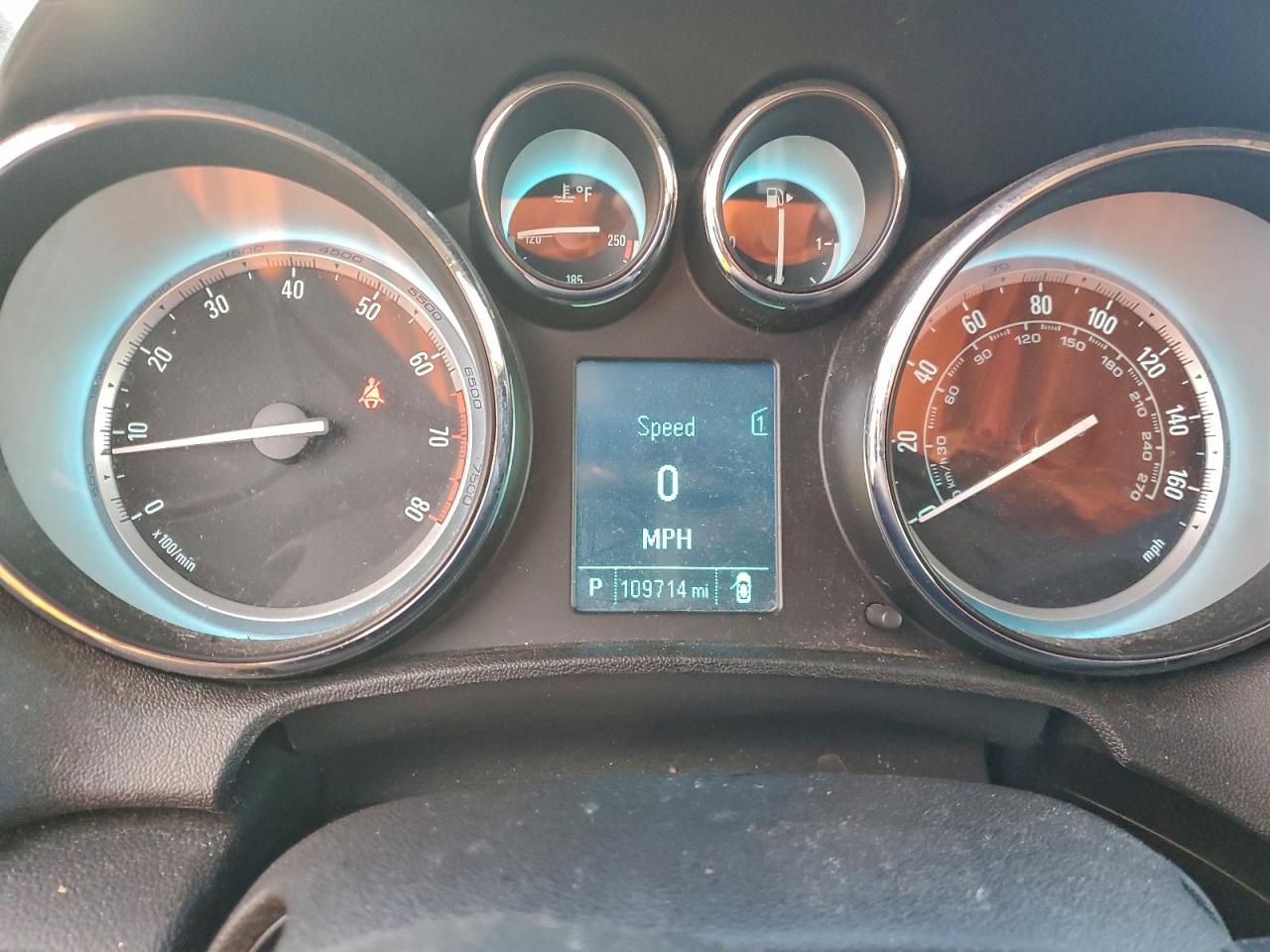 Buick Verano Image 9