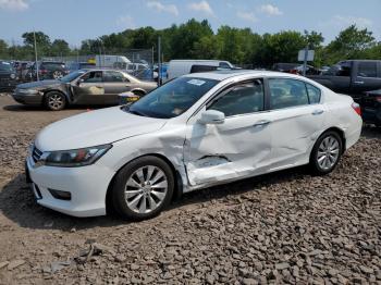 2015 Honda Accord 1HGCR2F77FA******