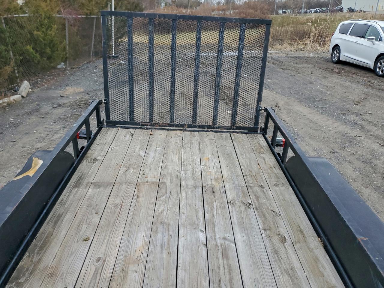 Carr Trailer Image 6