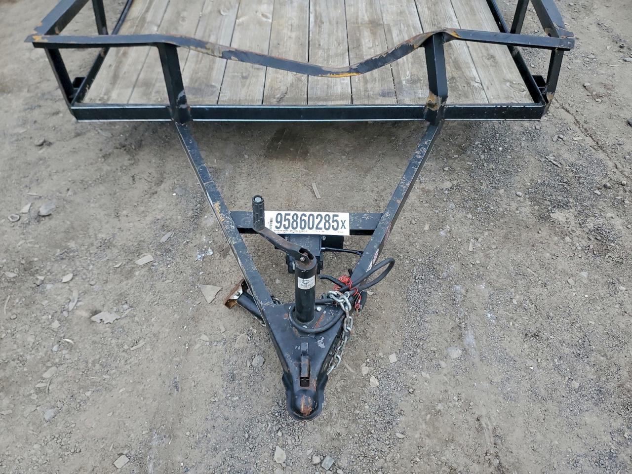 Carr Trailer Image 10