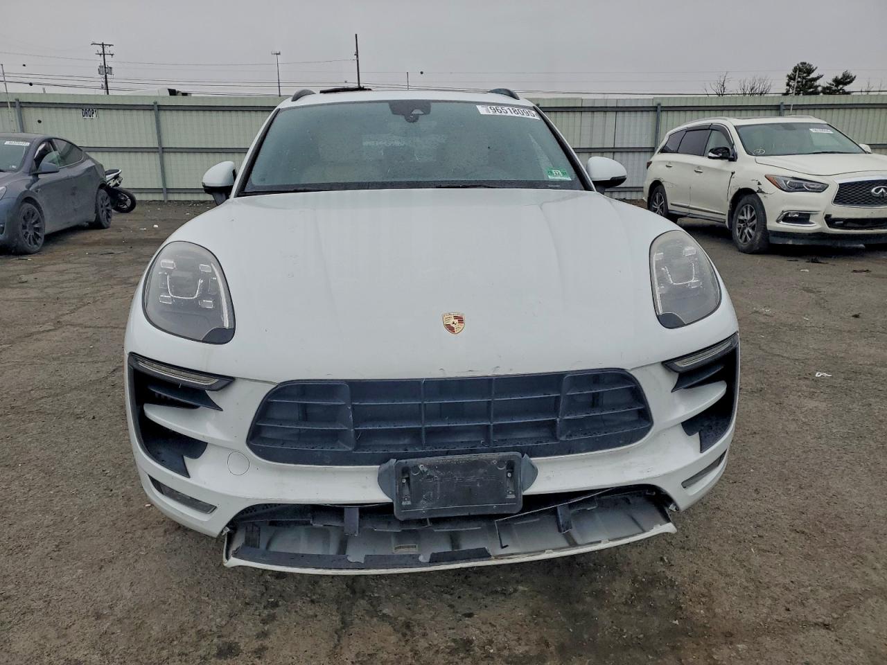 Porsche Macan Gts Image 3