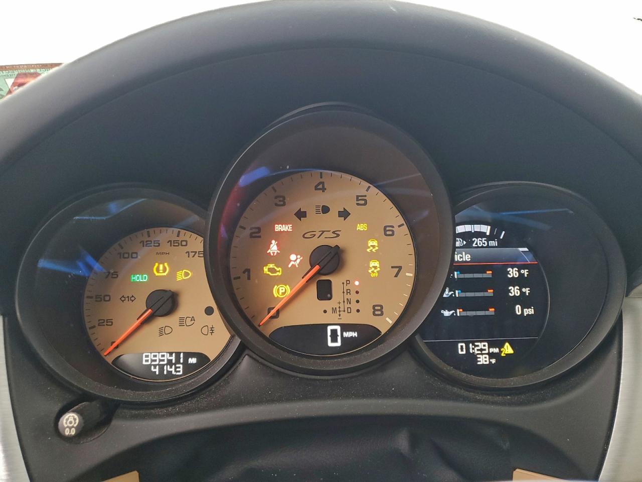 Porsche Macan Gts Image 12