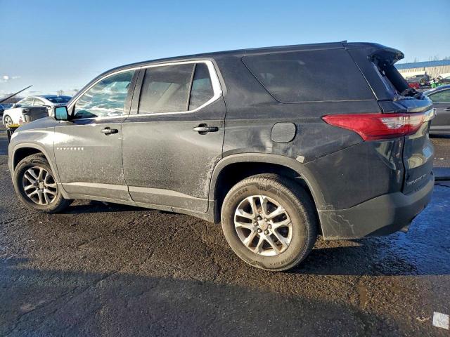 Chevrolet Traverse Ls Image 2