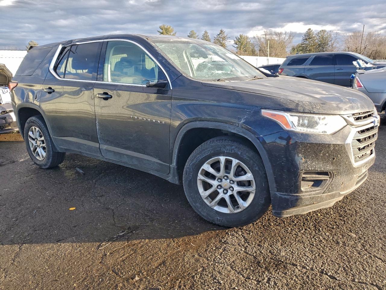 Chevrolet Traverse Ls Image 5