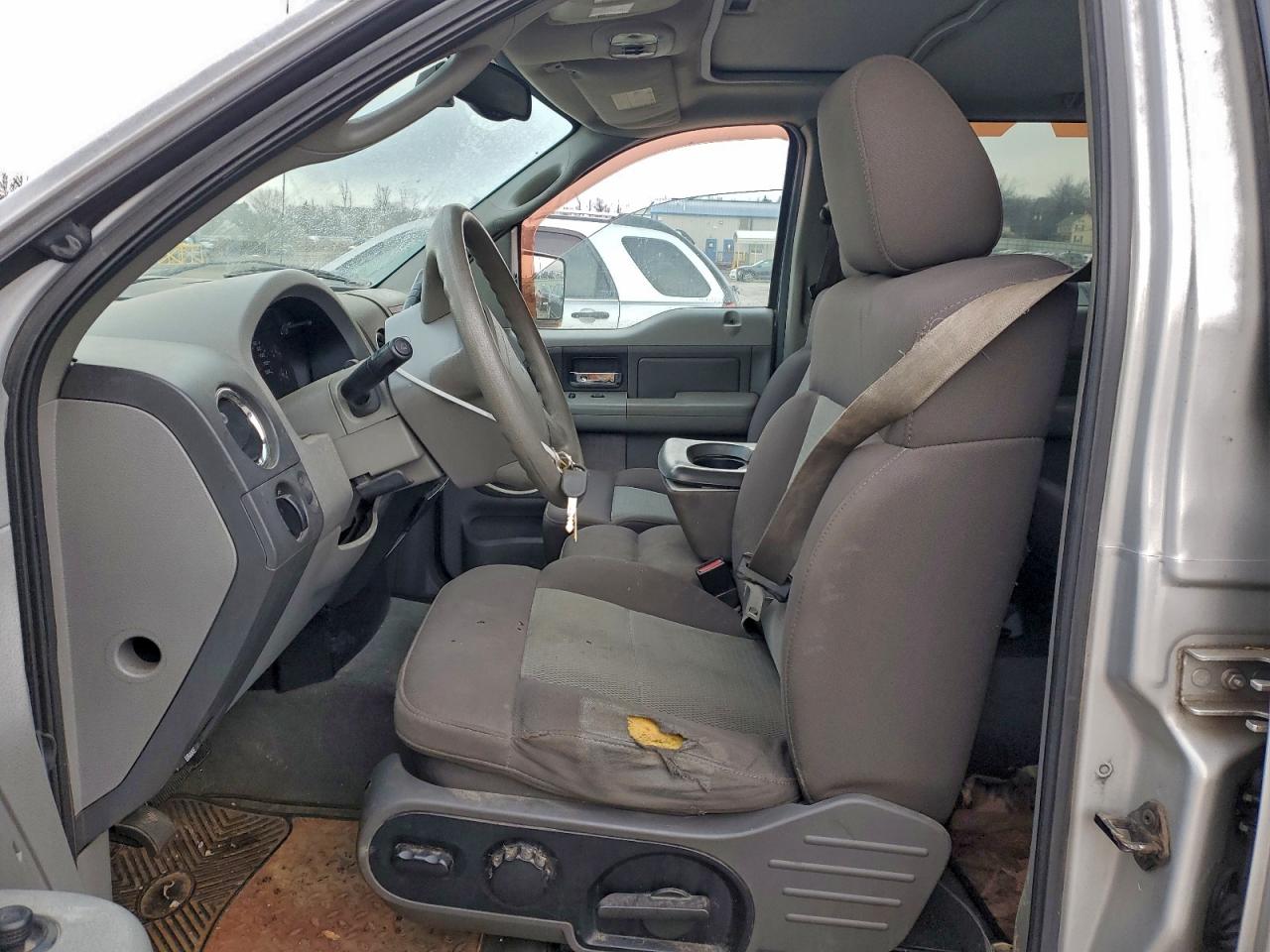 Ford F-150 Supercrew Image 9