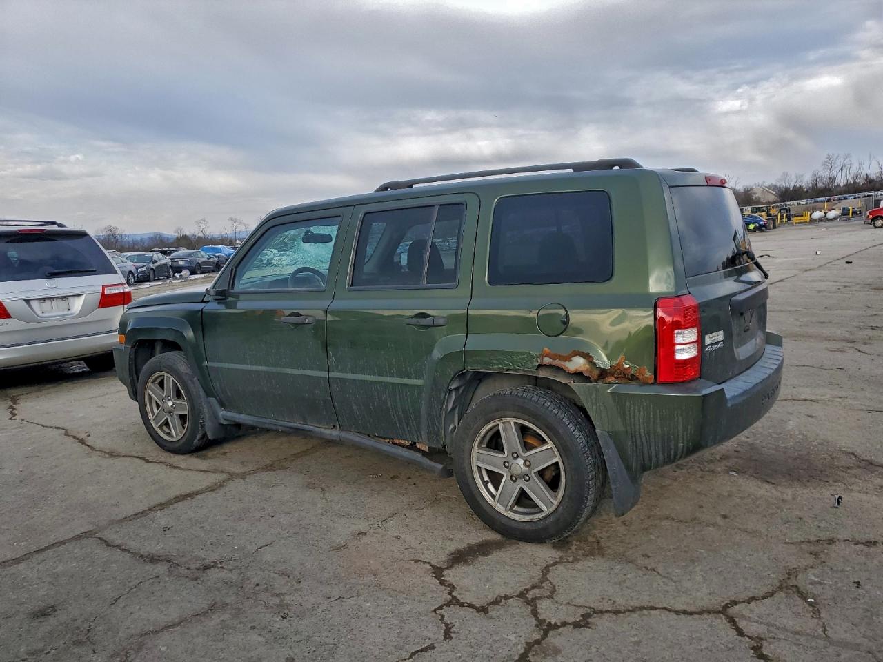 Jeep Patriot Sport Image 4
