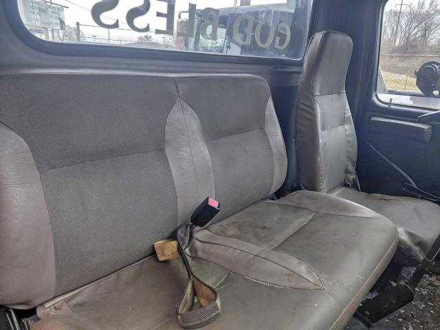 International 4000 Serie 4700 Image 6