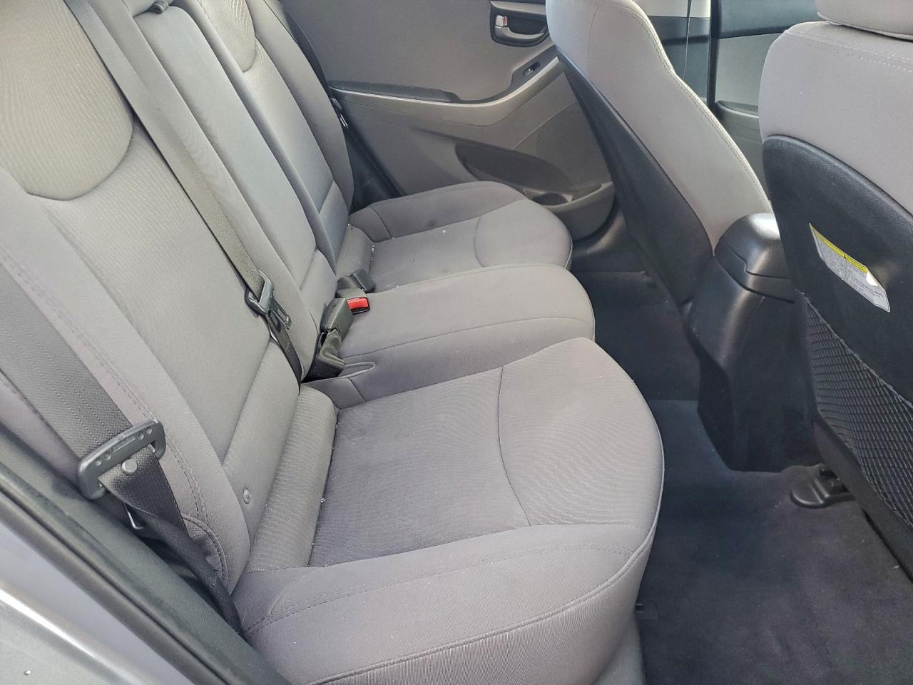 Hyundai ELANTRA Se Image 10