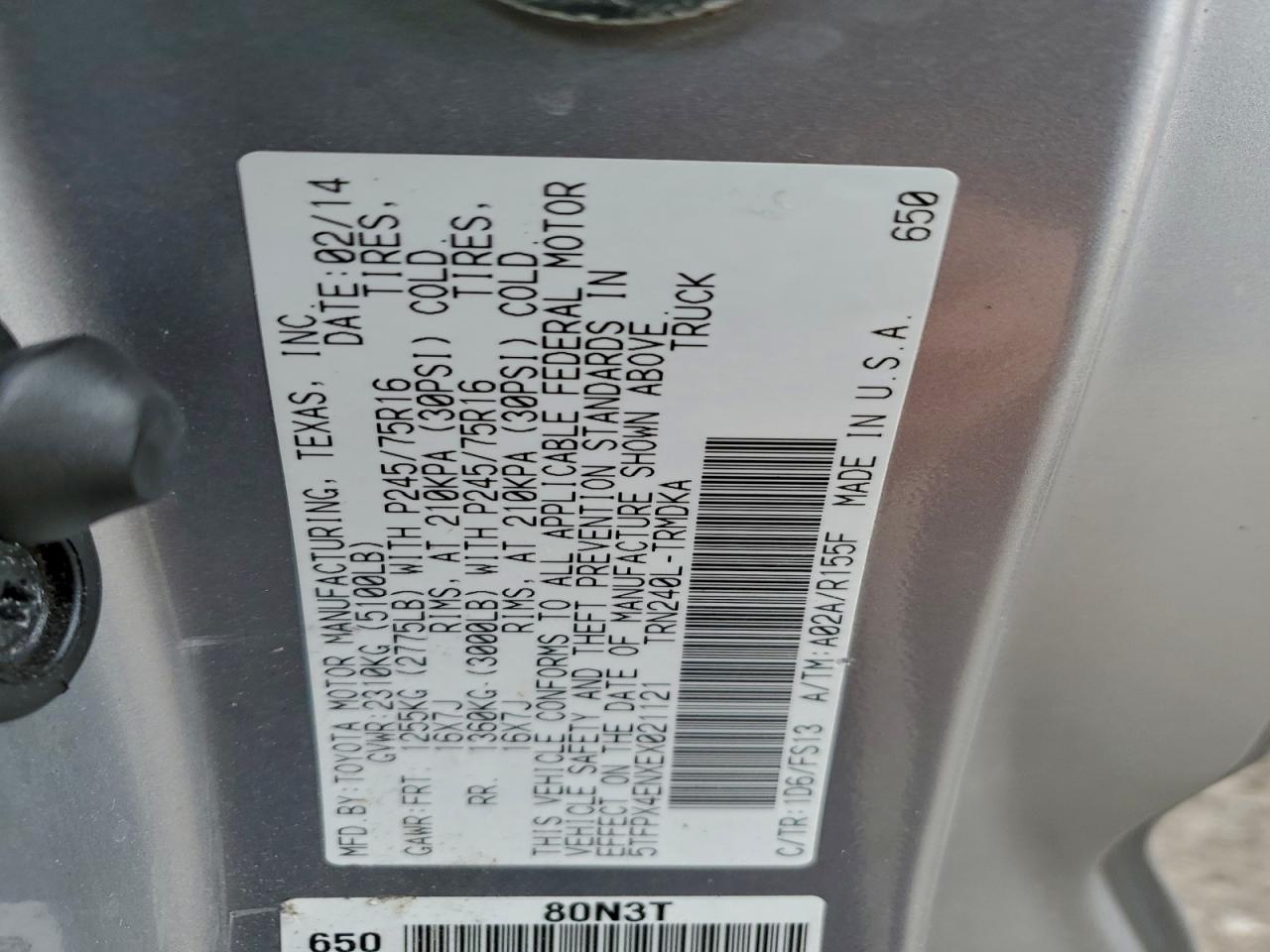 Toyota Tacoma Image 6