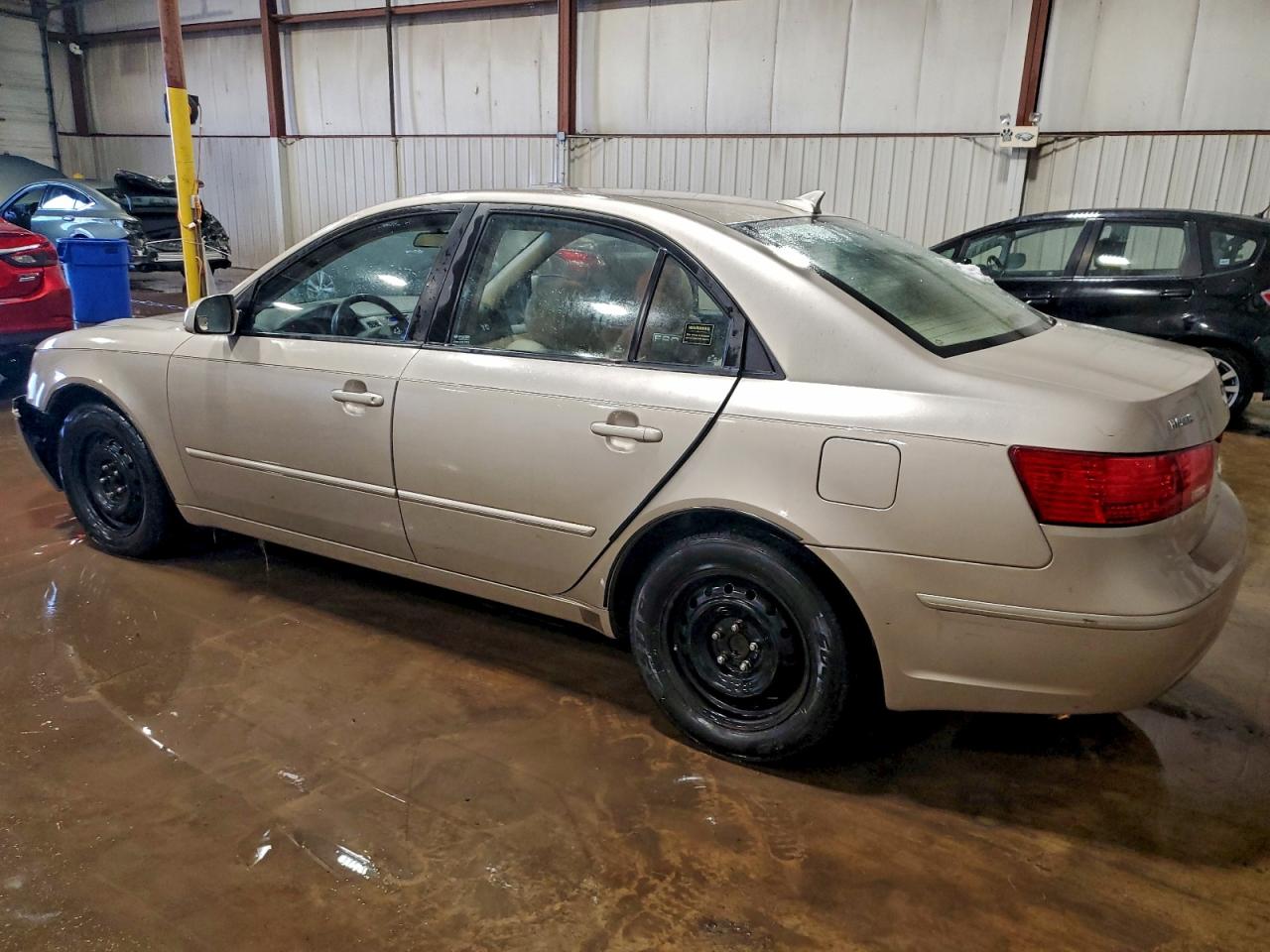 Hyundai SONATA Gls Image 2