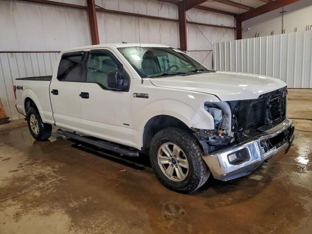 Ford F-150 Supercrew Image 4