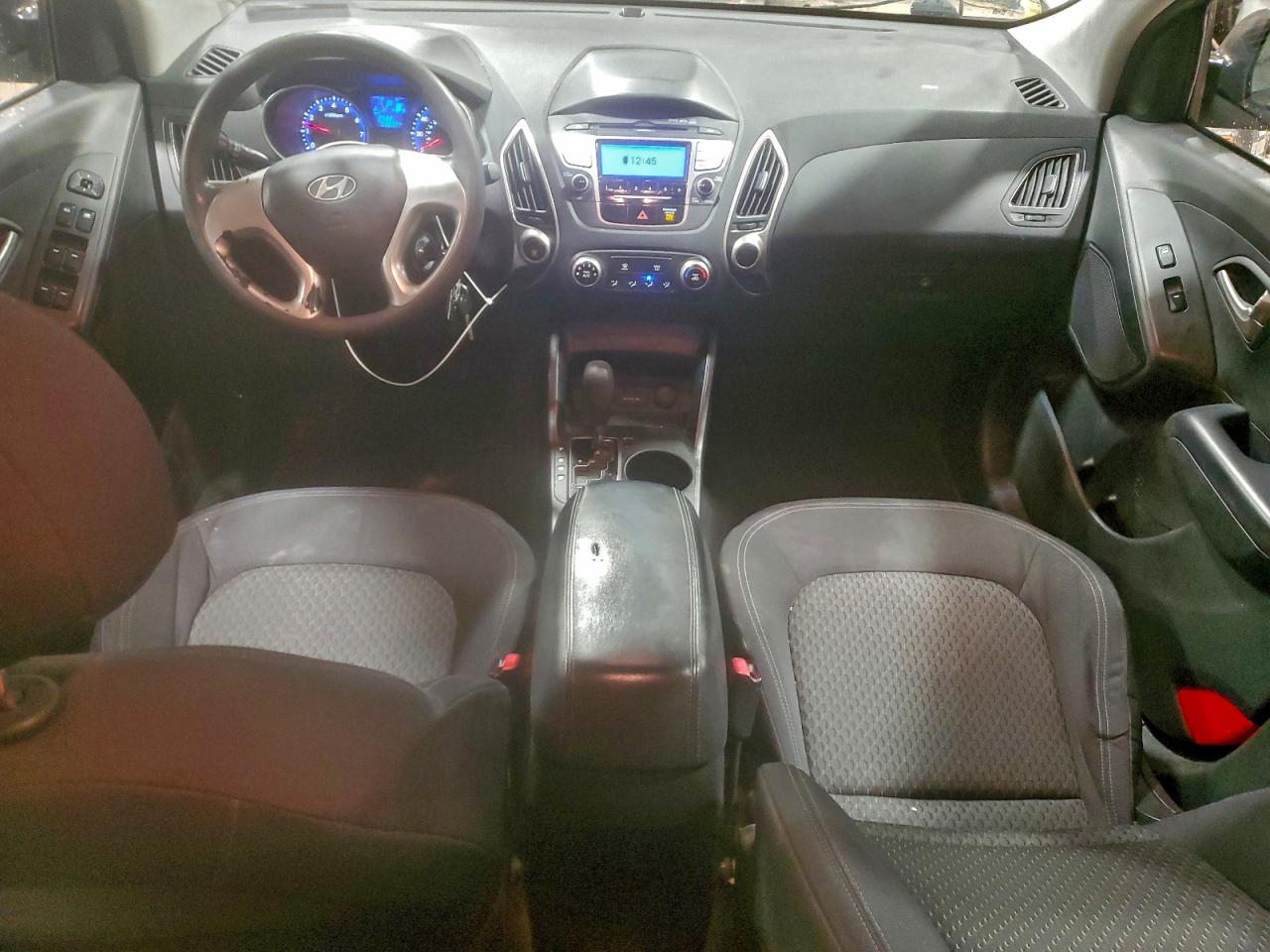 Hyundai TUCSON Gls Image 5
